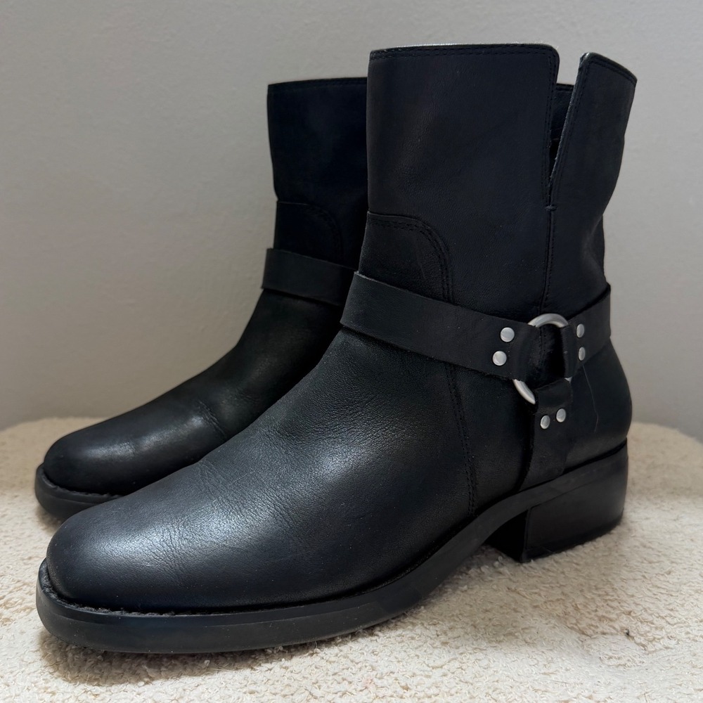 Sole Society Karisa Black Leather Harness Moto Ankle Boots Women's 9M